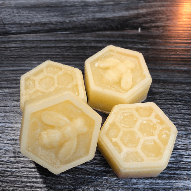 Scented beeswax melts 4pc