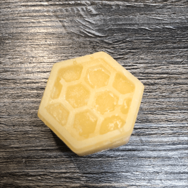 Scented beeswax melts 4pc
